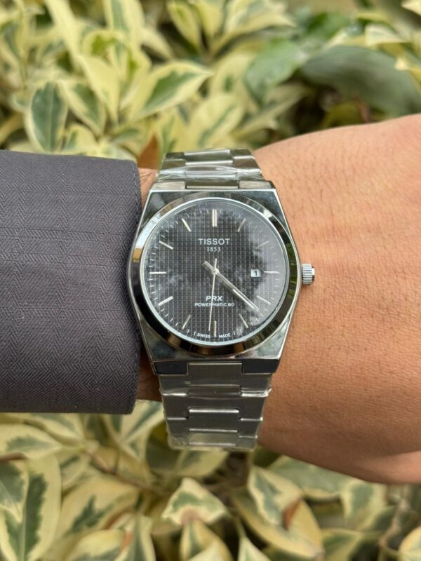 PHOTO-2026-01-11-20-45-04 Watch 17